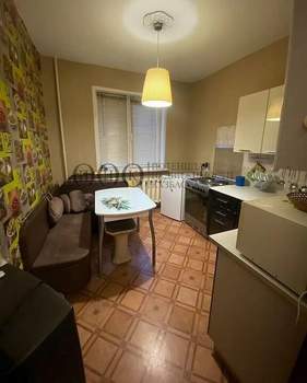 4-к квартира, вторичка, 78м2, 2/9 этаж