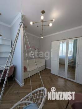 4-к квартира, вторичка, 98м2, 6/18 этаж