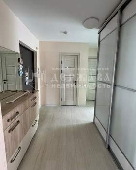 3-к квартира, вторичка, 68м2, 4/9 этаж