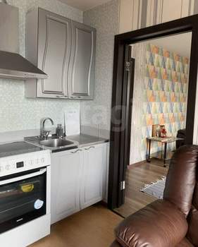 1-к квартира, вторичка, 42м2, 10/10 этаж