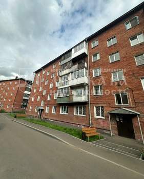 3-к квартира, вторичка, 63м2, 4/5 этаж