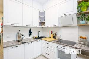 4-к квартира, вторичка, 91м2, 2/4 этаж