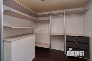 4-к квартира, вторичка, 138м2, 8/10 этаж