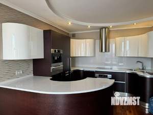 3-к квартира, вторичка, 120м2, 10/10 этаж