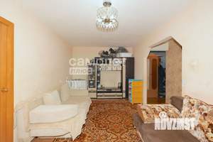 2-к квартира, вторичка, 45м2, 3/5 этаж