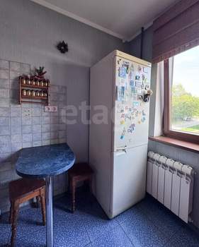 4-к квартира, вторичка, 62м2, 3/5 этаж