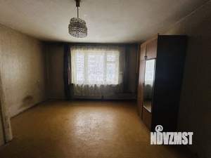 2-к квартира, вторичка, 47м2, 1/10 этаж