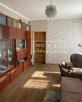 2-к квартира, вторичка, 55м2, 3/5 этаж