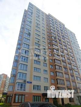 2-к квартира, вторичка, 61м2, 11/18 этаж