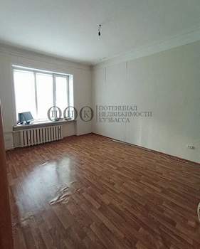 3-к квартира, вторичка, 77м2, 1/4 этаж