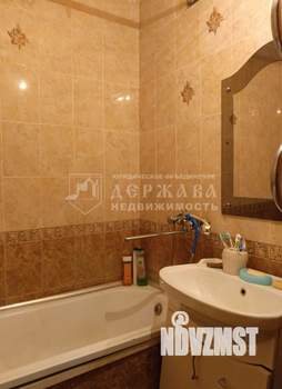 3-к квартира, вторичка, 62м2, 1/9 этаж