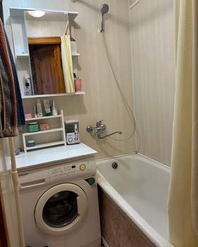 3-к квартира, вторичка, 62м2, 5/5 этаж