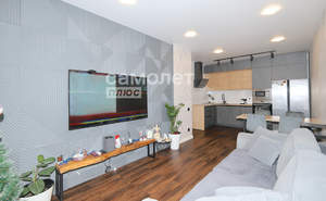 3-к квартира, вторичка, 72м2, 7/7 этаж