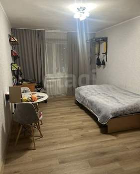 3-к квартира, вторичка, 107м2, 8/10 этаж