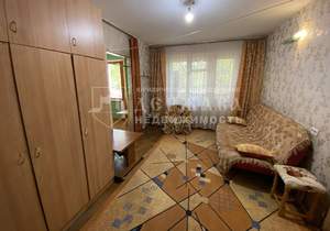 3-к квартира, вторичка, 53м2, 1/9 этаж