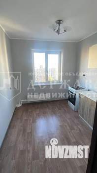 3-к квартира, вторичка, 65м2, 8/9 этаж