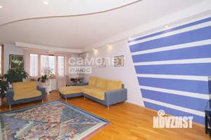 Студия квартира, вторичка, 118м2, 3/6 этаж