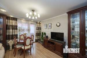 4-к квартира, вторичка, 74м2, 2/9 этаж