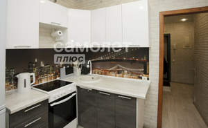 2-к квартира, вторичка, 42м2, 1/4 этаж