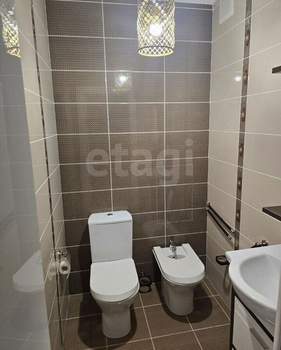 2-к квартира, вторичка, 71м2, 5/5 этаж