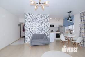 2-к квартира, вторичка, 45м2, 1/4 этаж