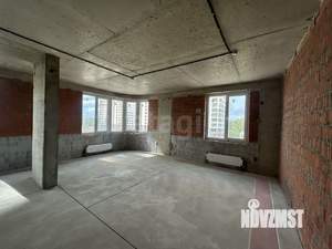 3-к квартира, вторичка, 74м2, 3/15 этаж