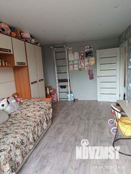 3-к квартира, вторичка, 63м2, 5/5 этаж