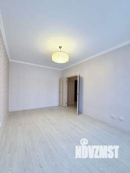 2-к квартира, вторичка, 63м2, 1/15 этаж