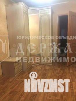 3-к квартира, вторичка, 63м2, 1/9 этаж