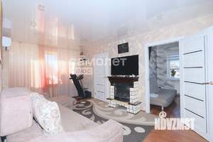 4-к квартира, вторичка, 61м2, 5/5 этаж