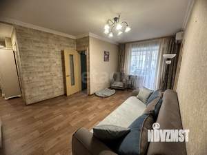 3-к квартира, вторичка, 55м2, 2/4 этаж