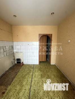 3-к квартира, вторичка, 61м2, 8/9 этаж