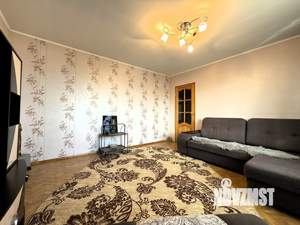 4-к квартира, вторичка, 75м2, 9/9 этаж