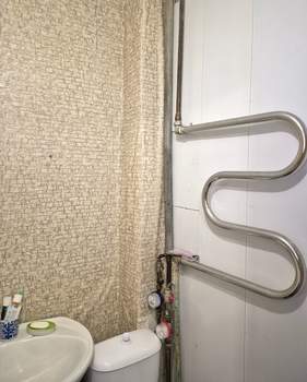 1-к квартира, вторичка, 16м2, 1/5 этаж