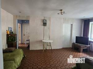 3-к квартира, вторичка, 53м2, 1/3 этаж