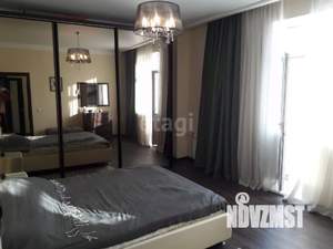 3-к квартира, вторичка, 64м2, 4/4 этаж