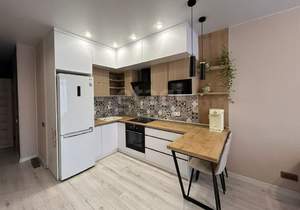 2-к квартира, вторичка, 58м2, 11/16 этаж