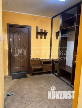 2-к квартира, вторичка, 64м2, 6/10 этаж