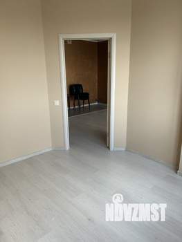 2-к квартира, вторичка, 61м2, 9/17 этаж