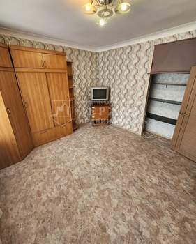 3-к квартира, вторичка, 52м2, 1/3 этаж