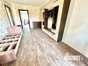 2-к квартира, вторичка, 43м2, 5/5 этаж