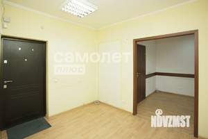 2-к квартира, вторичка, 58м2, 1/9 этаж