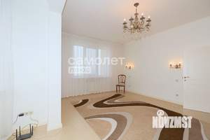 3-к квартира, вторичка, 138м2, 12/14 этаж