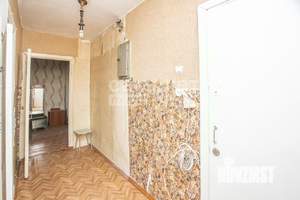 3-к квартира, вторичка, 61м2, 1/10 этаж