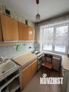 2-к квартира, вторичка, 44м2, 3/5 этаж