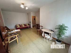 3-к квартира, вторичка, 56м2, 2/5 этаж
