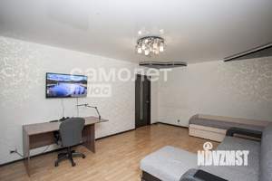 2-к квартира, вторичка, 65м2, 1/9 этаж