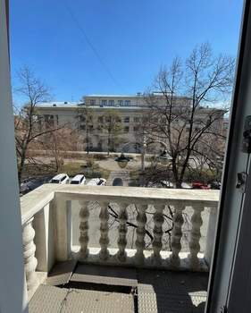 2-к квартира, вторичка, 61м2, 3/5 этаж