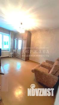 3-к квартира, вторичка, 65м2, 1/10 этаж
