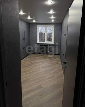 3-к квартира, вторичка, 58м2, 5/5 этаж